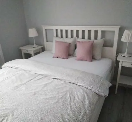 アパート Julek Klimatyzowany オシフィエンチム